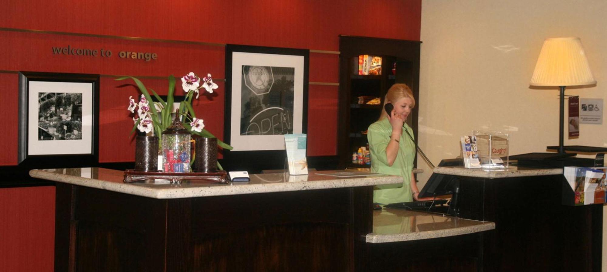Hampton Inn Orange Εξωτερικό φωτογραφία